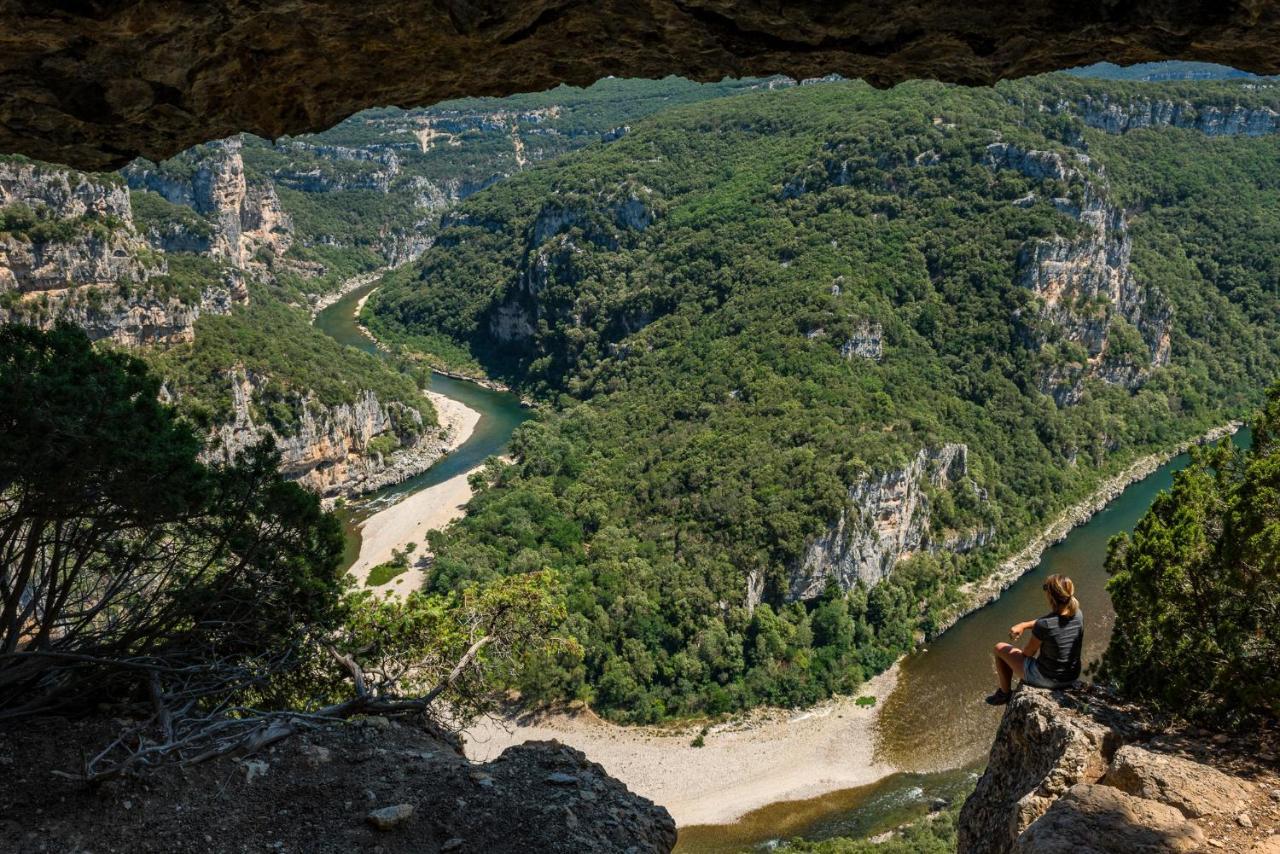 Roulottes Et Cabanes De Saint Cerice Vogue Εξωτερικό φωτογραφία