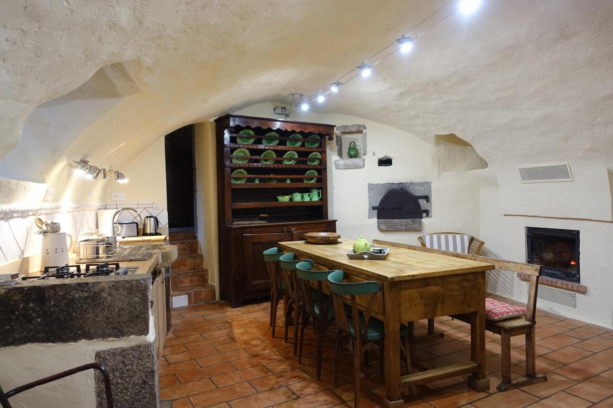 Roulottes Et Cabanes De Saint Cerice Vogue Εξωτερικό φωτογραφία